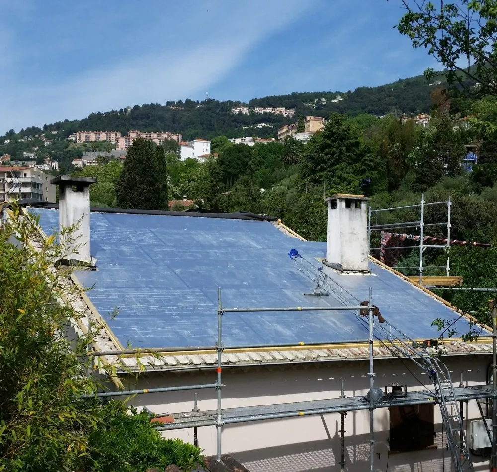 Maître artisan couvreur près de Tourettes-sur-loup